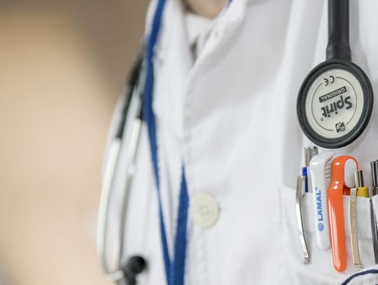Wróciło 100 proc. chorobowe dla pracowników medycznych i OSP