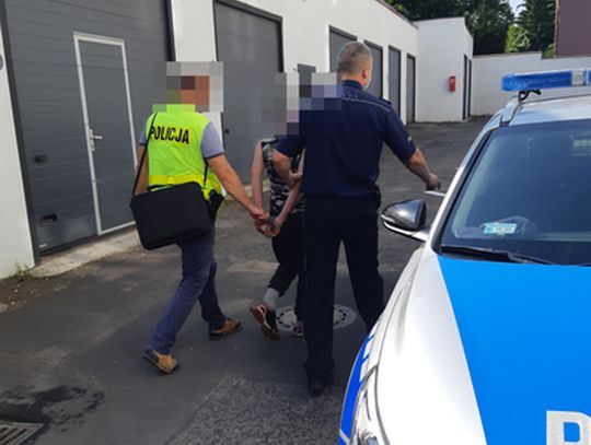 Wskoczył do rzeki, by uciec policjantom