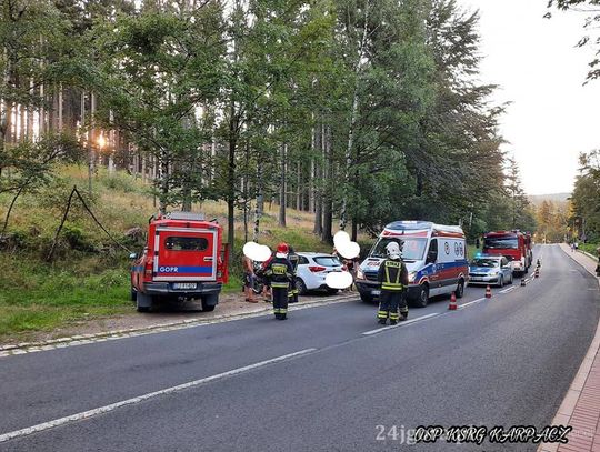 Wypadek w Karpaczu. Motocyklista z urazem kręgosłupa