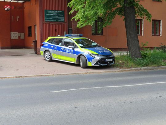 Zasłabł za kierownicą na Podwalu. Służby interweniowały w centrum miasta