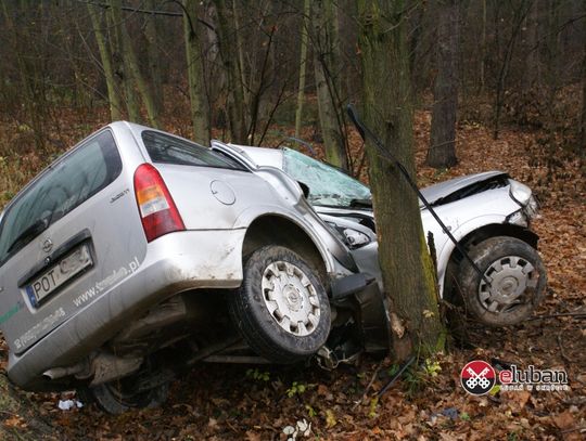 Zasnął za kierownicą?