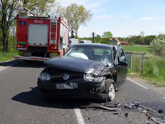 Zderzenie aut w Nawojowie Łużyckim