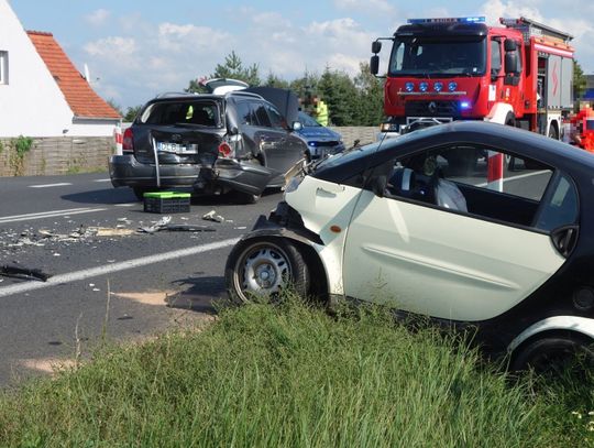 Zderzenie Smarta z Toyotą