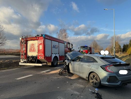 Zderzenie trzech aut w Mroczkowicach. Policja kieruje sprawę do sądu