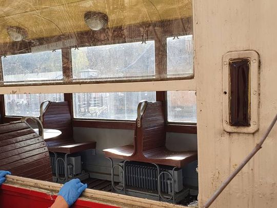 Zniszczyli zabytkowy tramwaj 