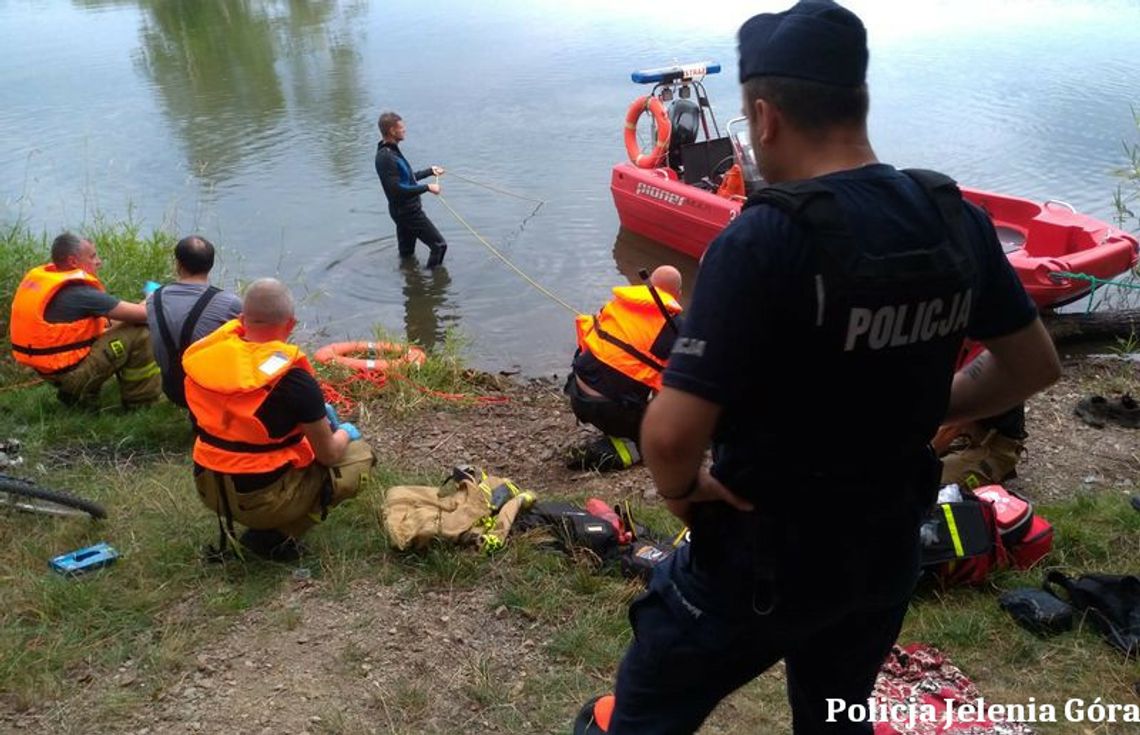 25-latek nie umiał pływać. Policja o utonięciu na żwirowni w Wojanowie