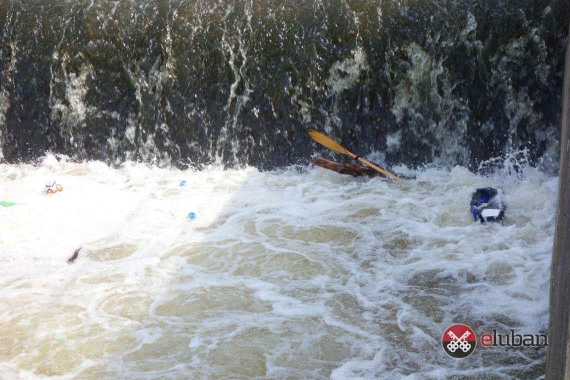 Aktualizacja. Tragedia na spływie kajakowym