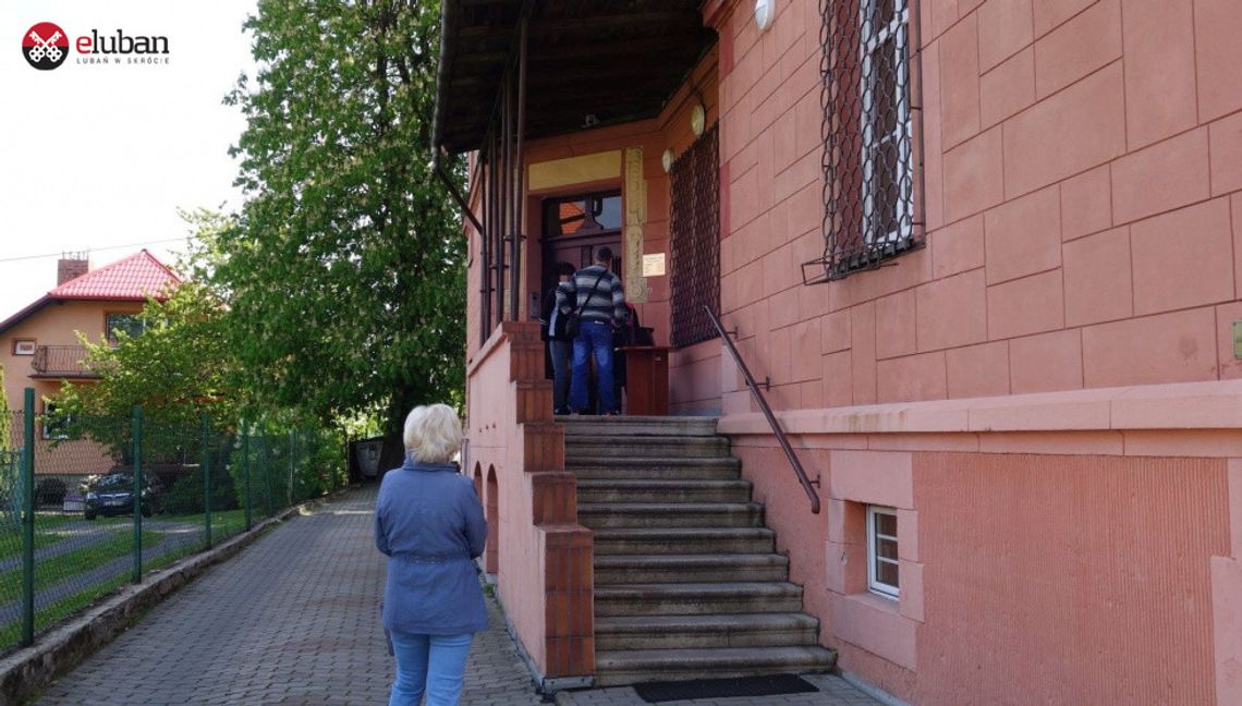 Co z obsługą interesantów? Co z obsługą interesantów?