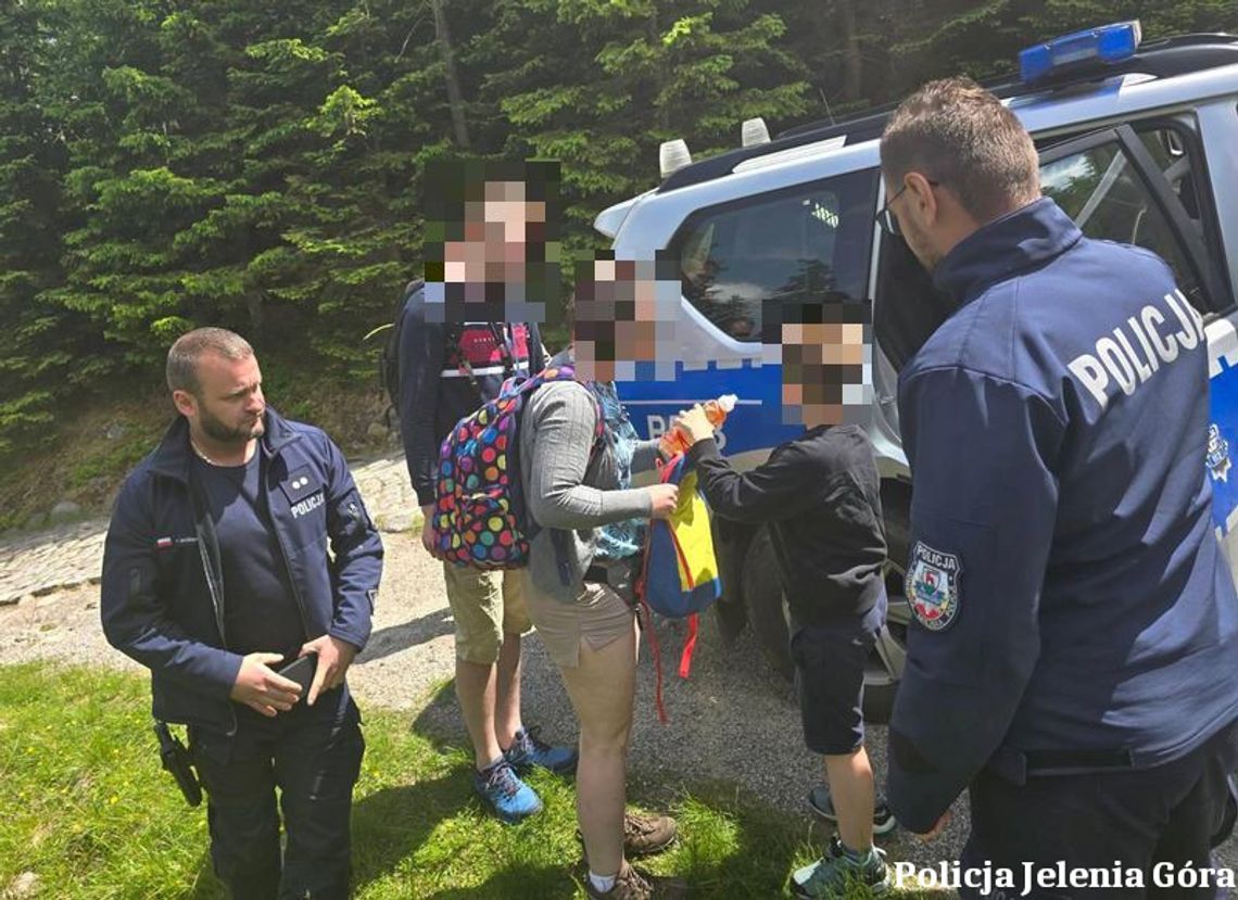 Ćwiczenia w Karkonoszach i realna interwencja. Ośmiolatek zgubił się na szlaku