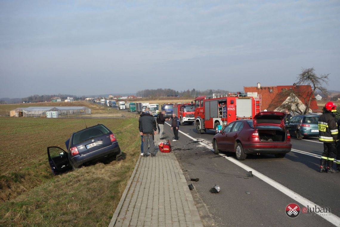 Czołowe zderzenie w Pisarzowicach