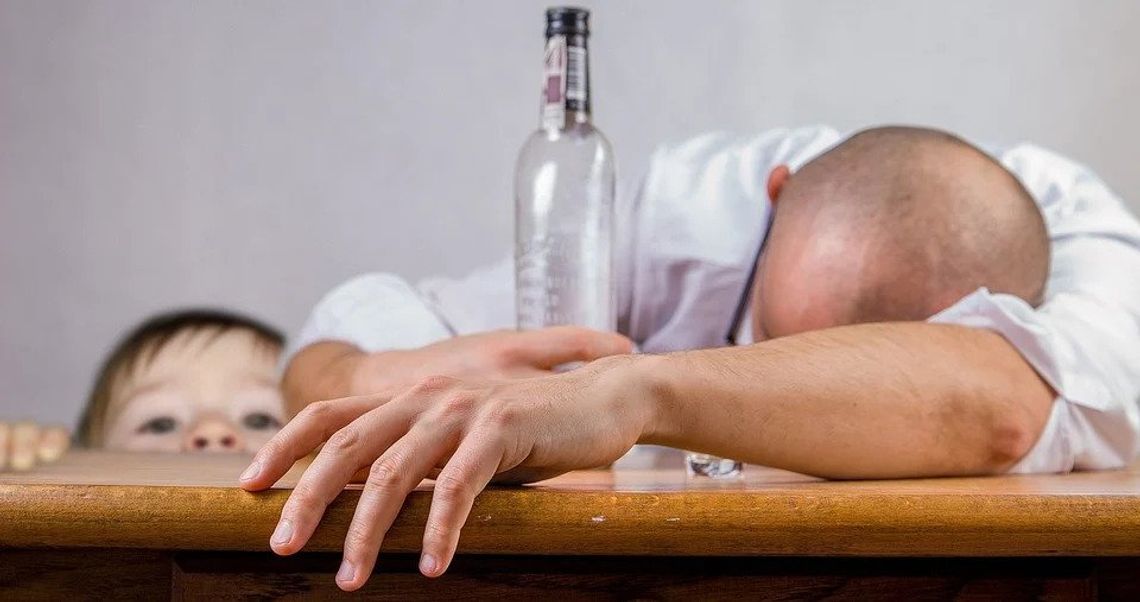 Funkcjonowanie grup Anonimowych Alkoholików w czasie pandemii
