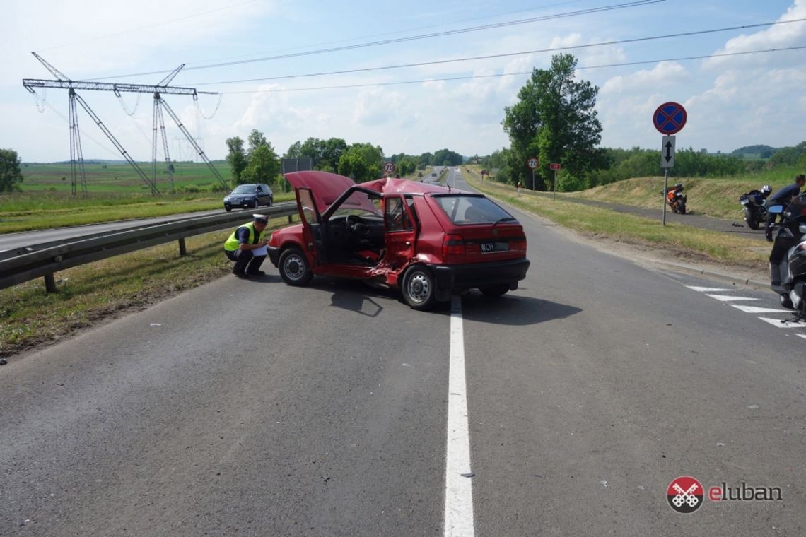 Kolizja na zjeździe w kierunku autostrady