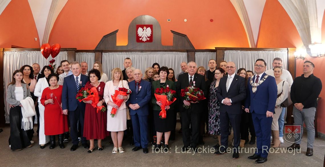 Lubań. Trzy złote pary odebrały życzenia i medale