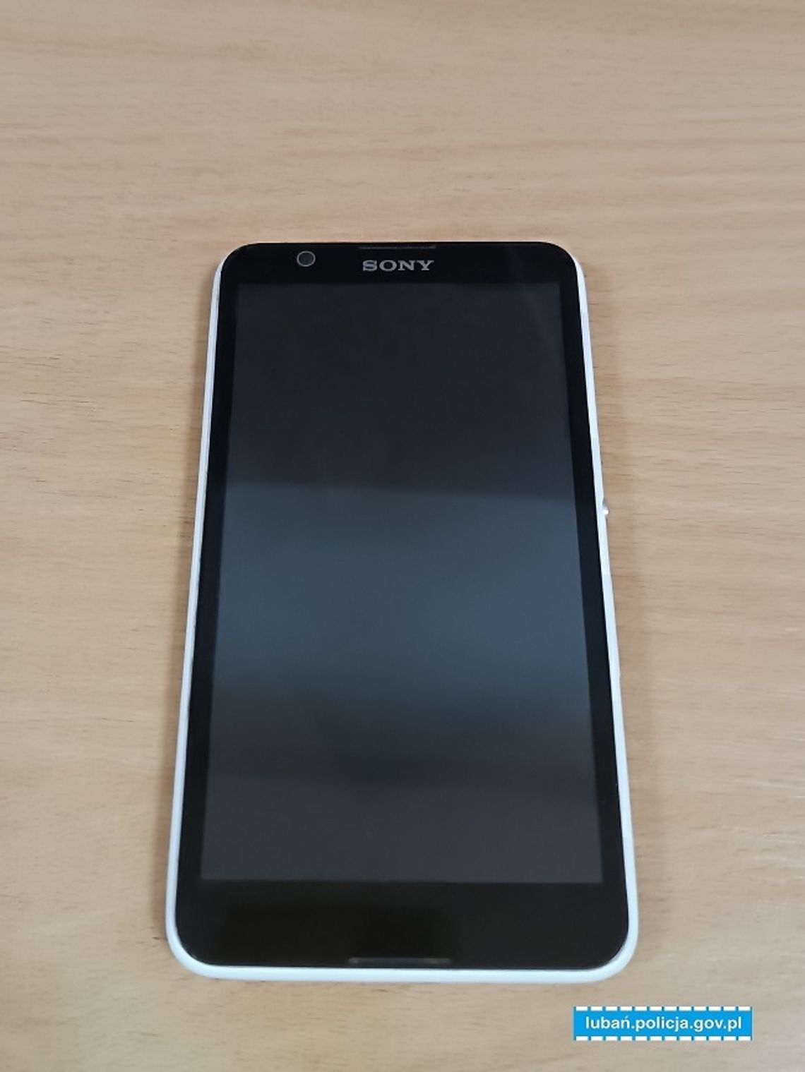 Lubańska policja szuka właściciela telefonu Sony XPERIA