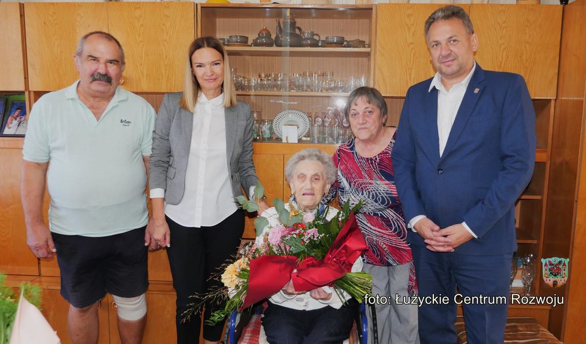 Najserdeczniejsze życzenia dla Pani Michaliny z okazji setnych urodzin