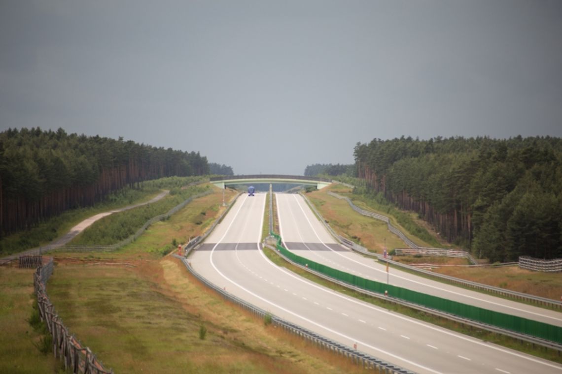 Niewybuchy przy autostradzie