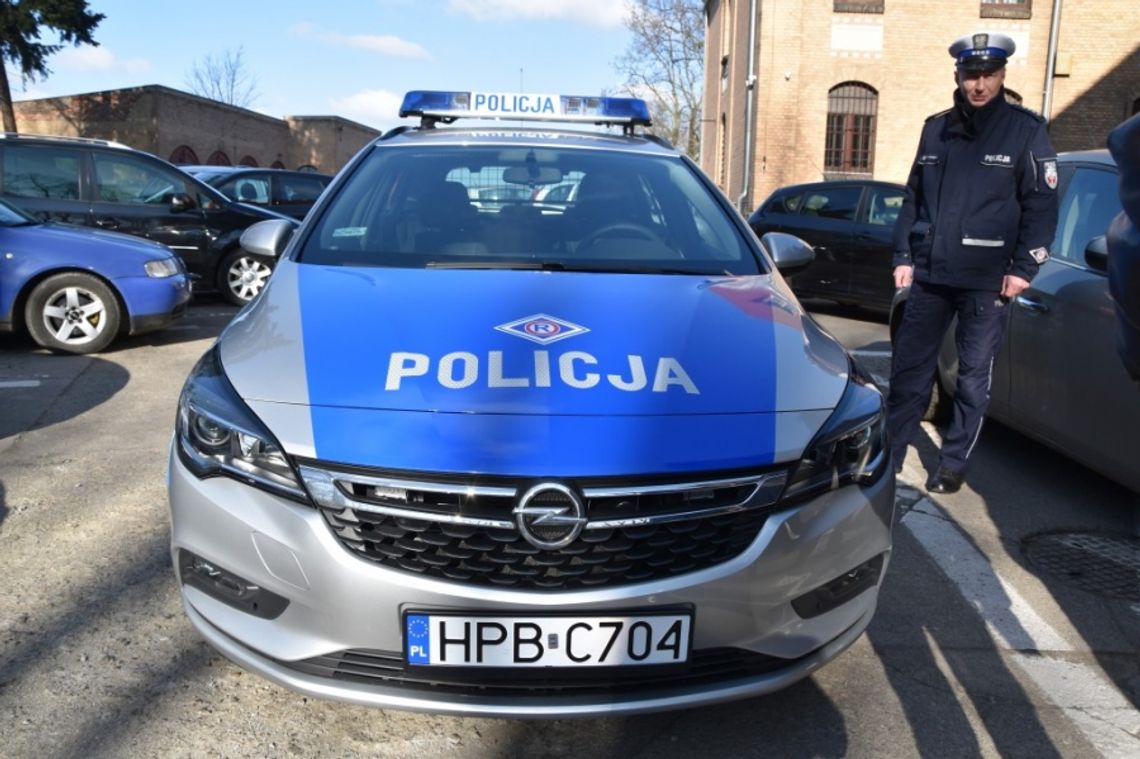 Nowy radiowóz dla lubańskiej policji