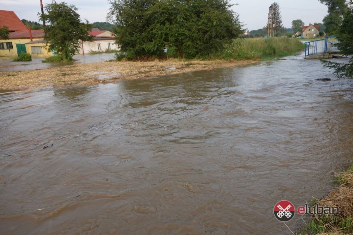 Oberwanie chmury nad Olszyną