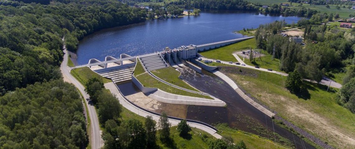Odbudują elektrownię wodną na zaporze na rzece Witka