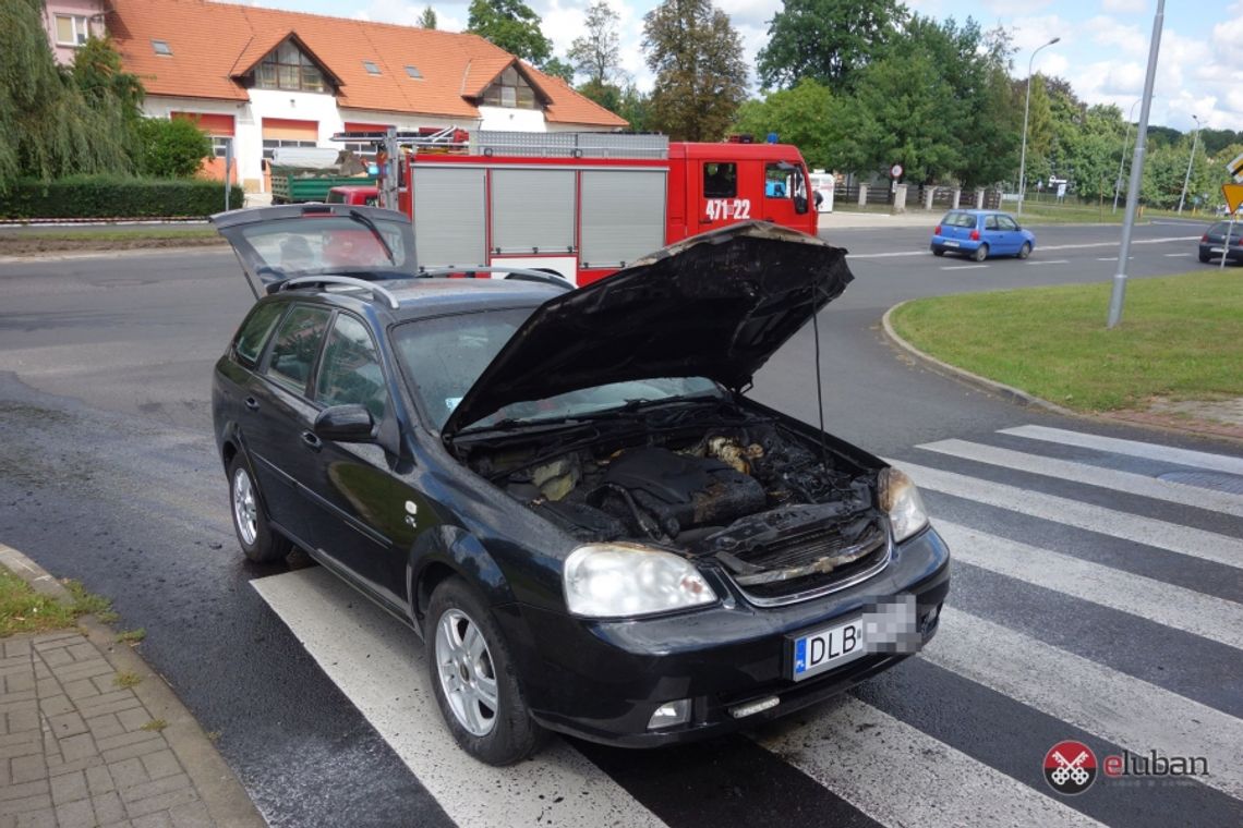 Płonące auto na ul. Wrocławskiej