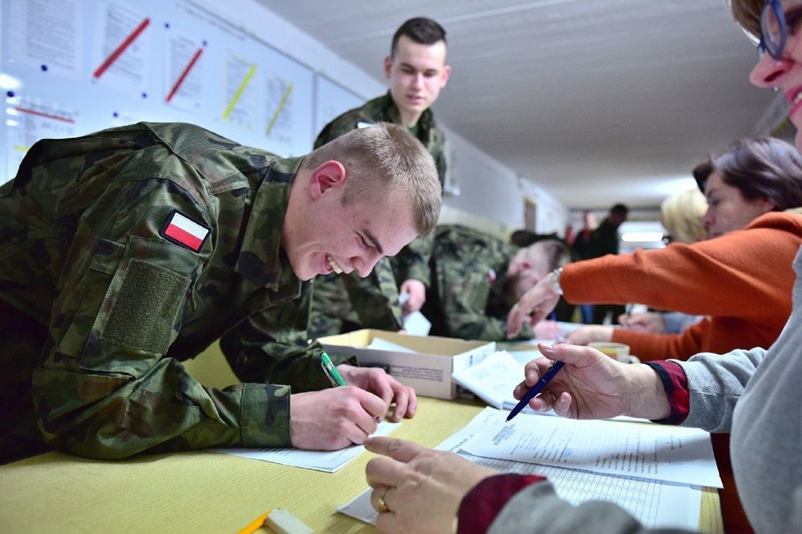 Ponad 100 ochotników rozpoczyna służbę w 16. Dolnośląskiej Brygadzie Obrony Terytorialnej