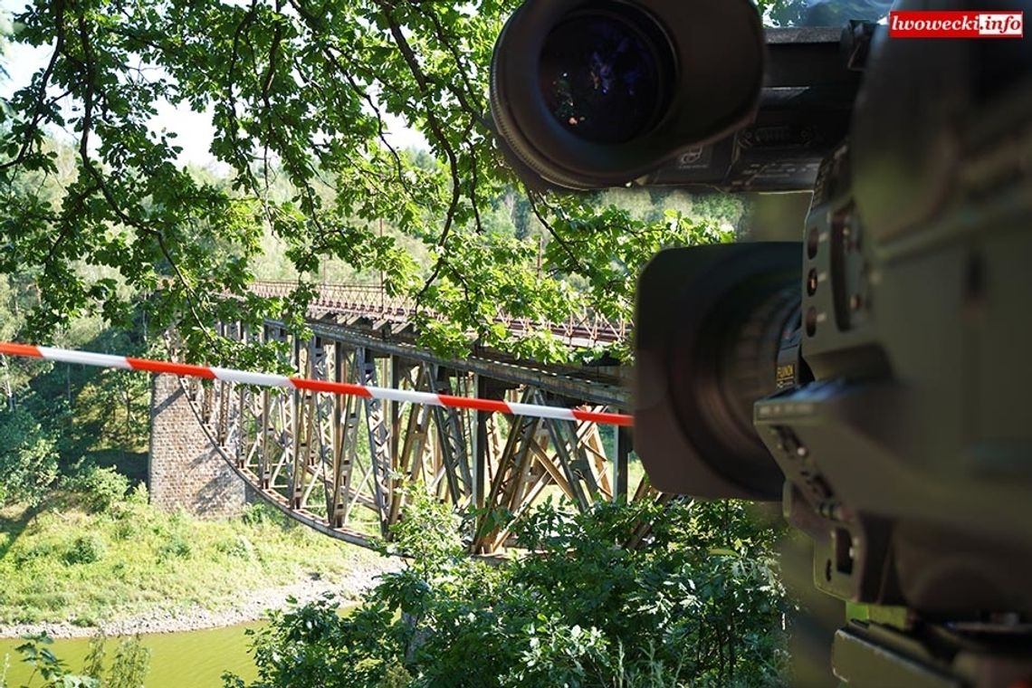 Ruszają zdjęcia do filmu na moście w Pilchowicach