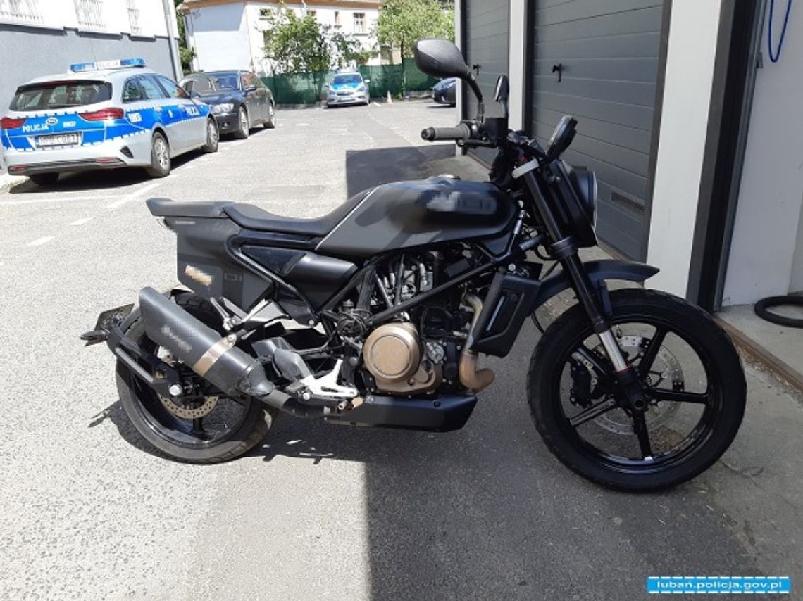 Siekierczyn. Policjanci odzyskali ukradziony w Niemczech motocykl