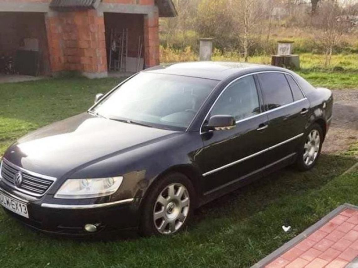 Skradziono VW Phaeton. Pomóż go odnaleźć