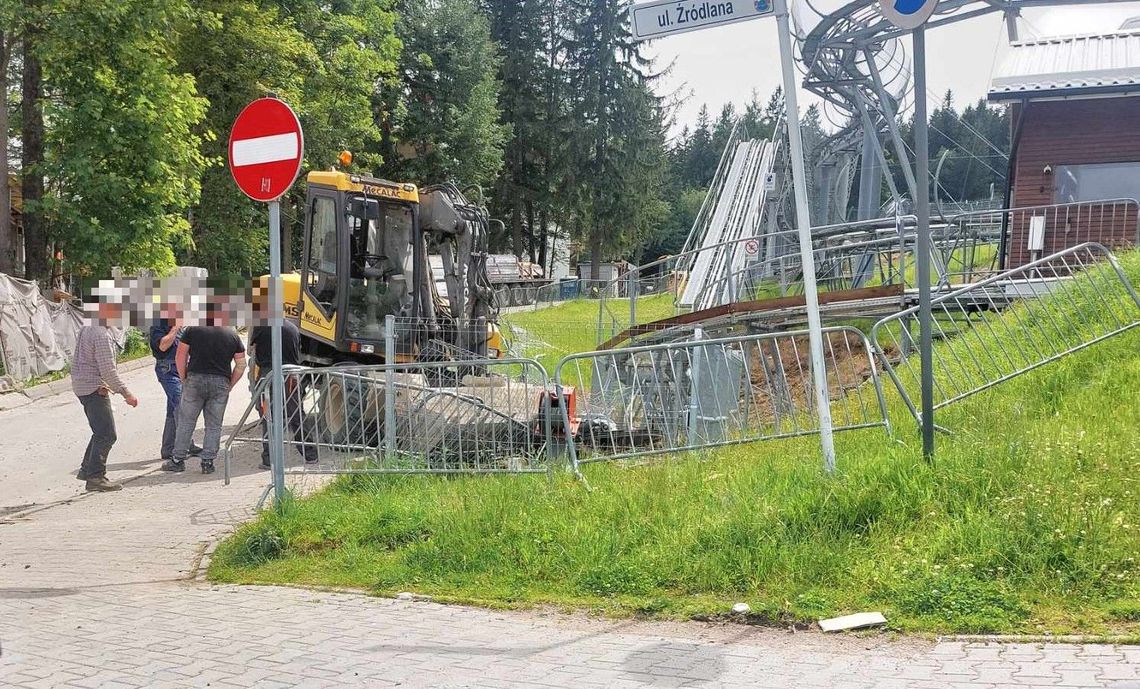 Świeradów-Zdrój. Koparka uszkodziła tor saneczkowy. Na szczęście nikt nie ucierpiał