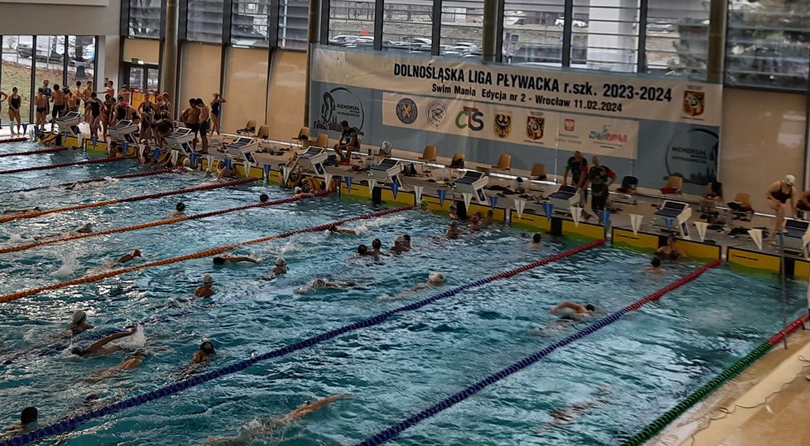 Świetny start zawodników „Orki” Lubań w Dolnośląskiej Lidze Pływackiej