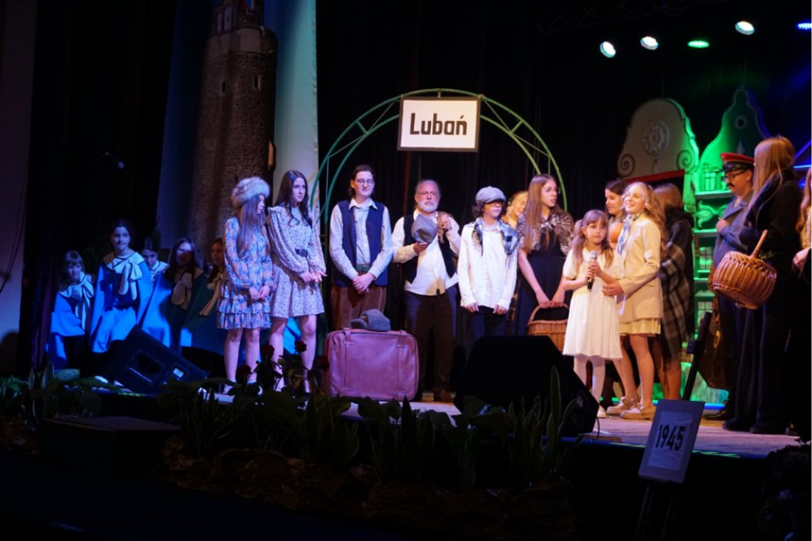 Szkoła Podstawowa nr 1 w Lubaniu świętuje 80-lecie