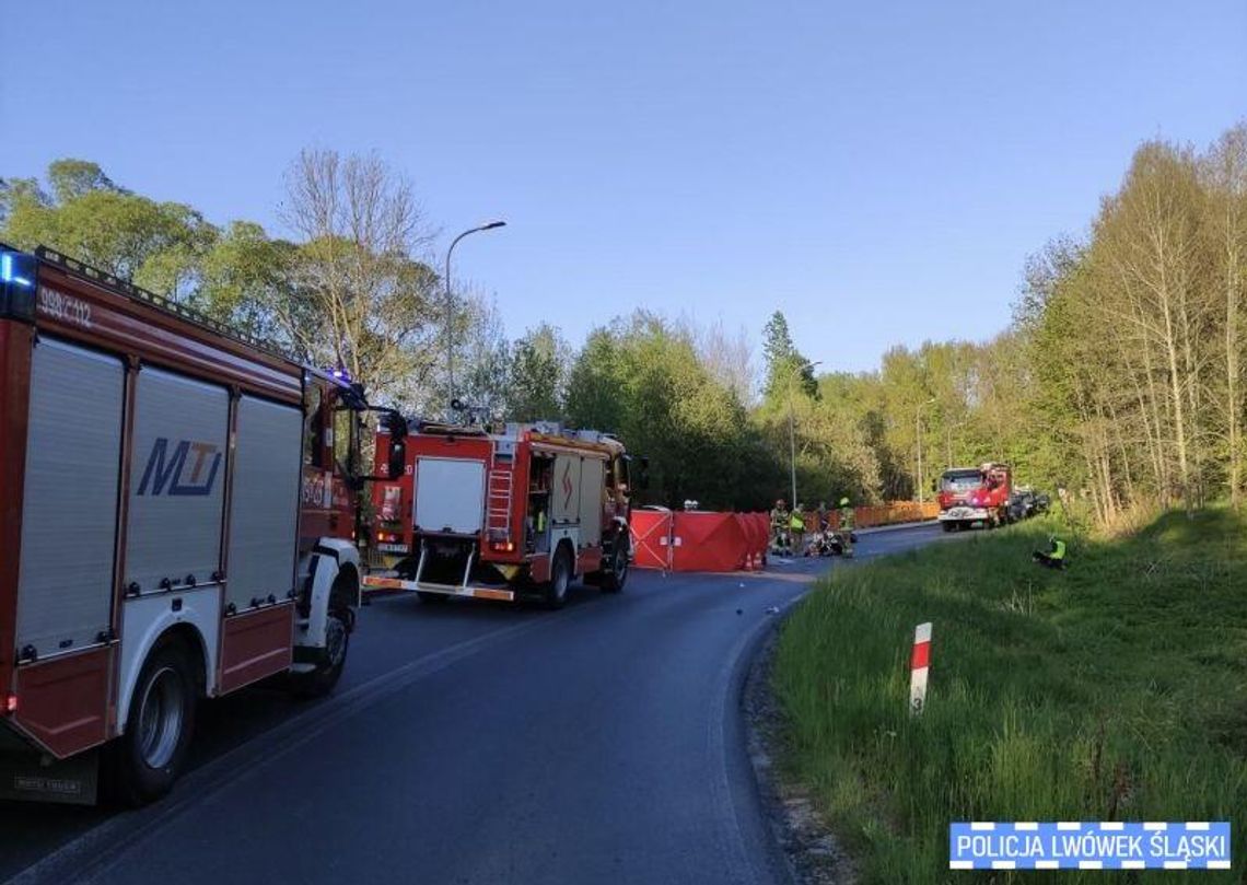 Tragiczny początek sezonu motocyklowego w powiecie lwóweckim, zginął 44-letni motocyklista