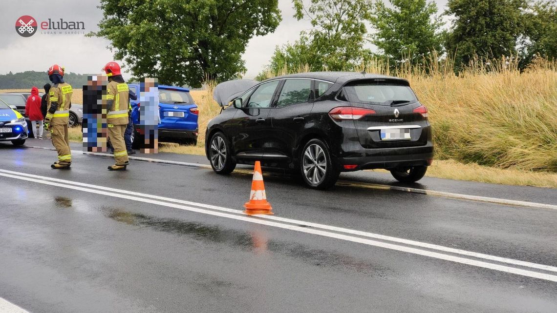 Trochę deszczu i trochę nieuwagi. Kolizja na DK30