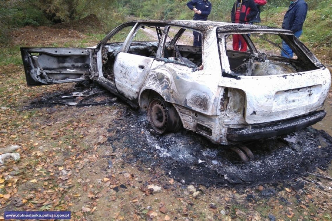 Ukradł auto, ukrył je, a następnie spalił