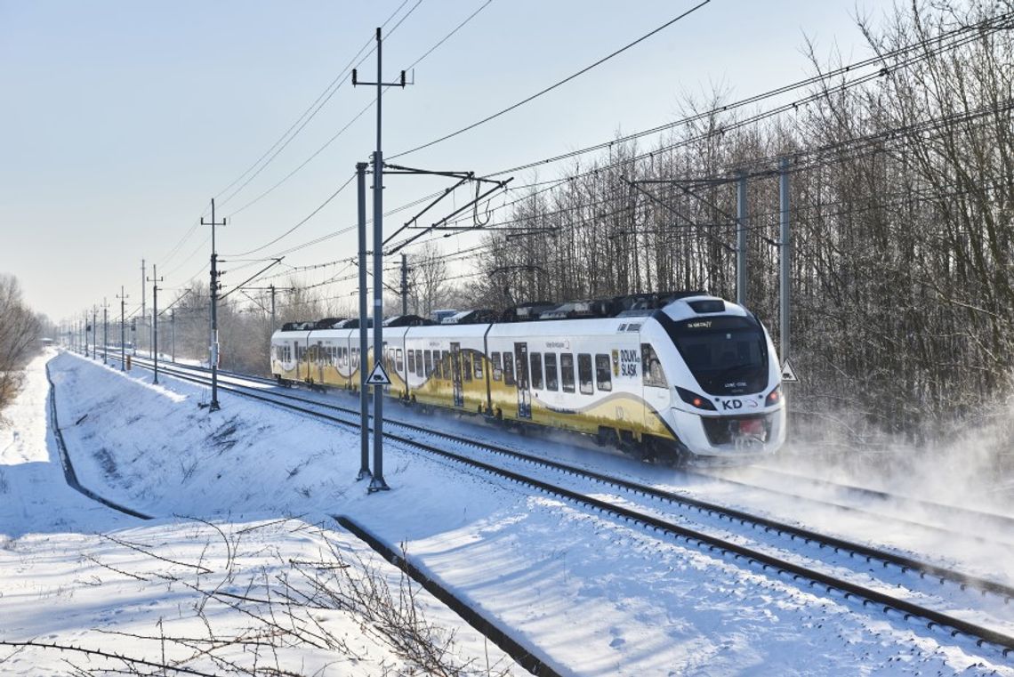 Uszkodzona trakcja. Wszystkie pociągi w regionie będą sporo opóźnione