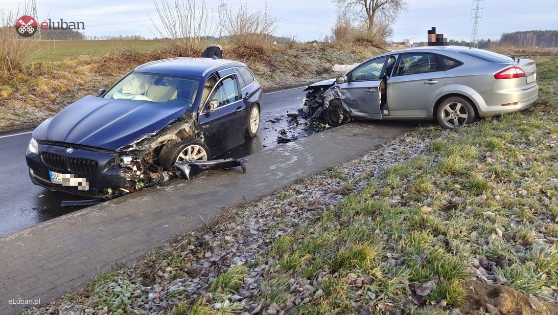 Wypadek na trasie Nowa Karczma – Siekierczyn. Droga zablokowana