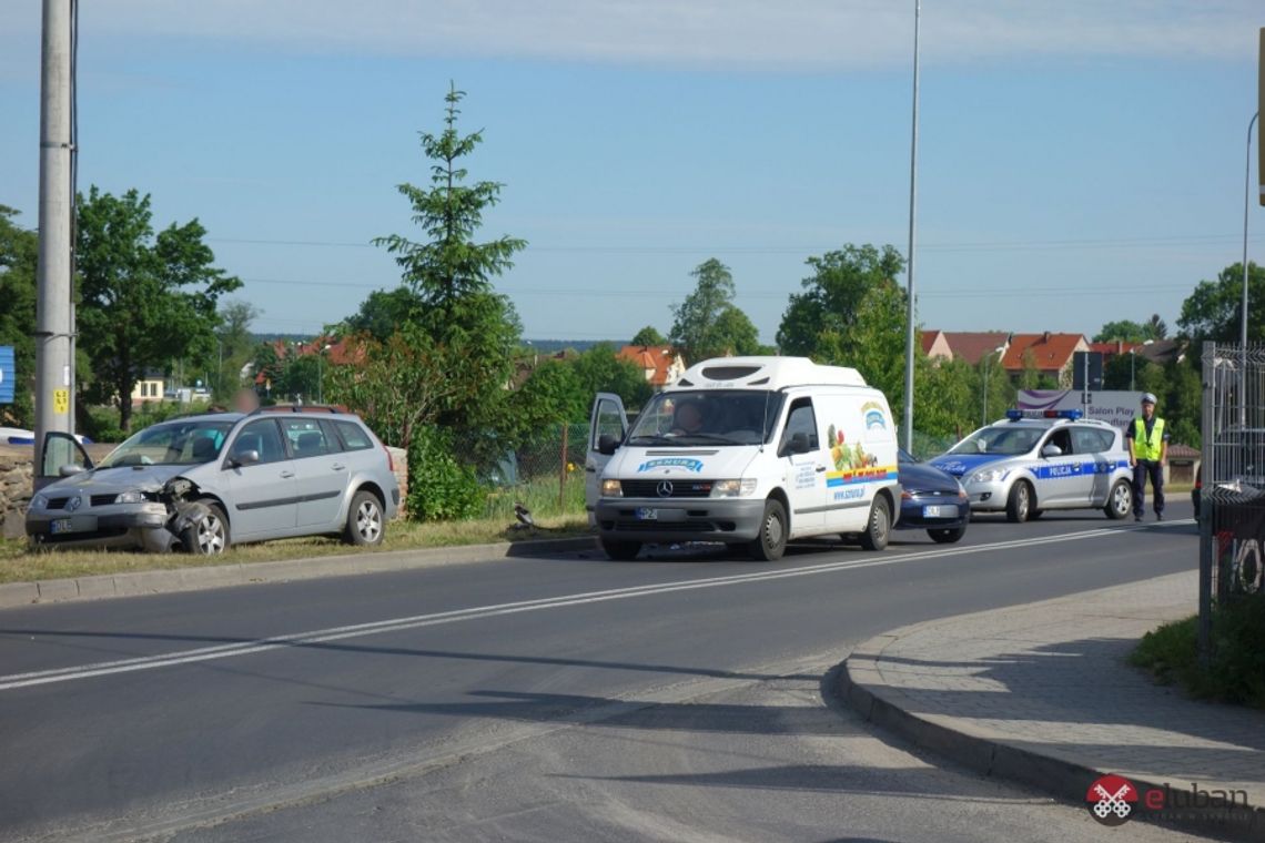 Zderzenie trzech aut