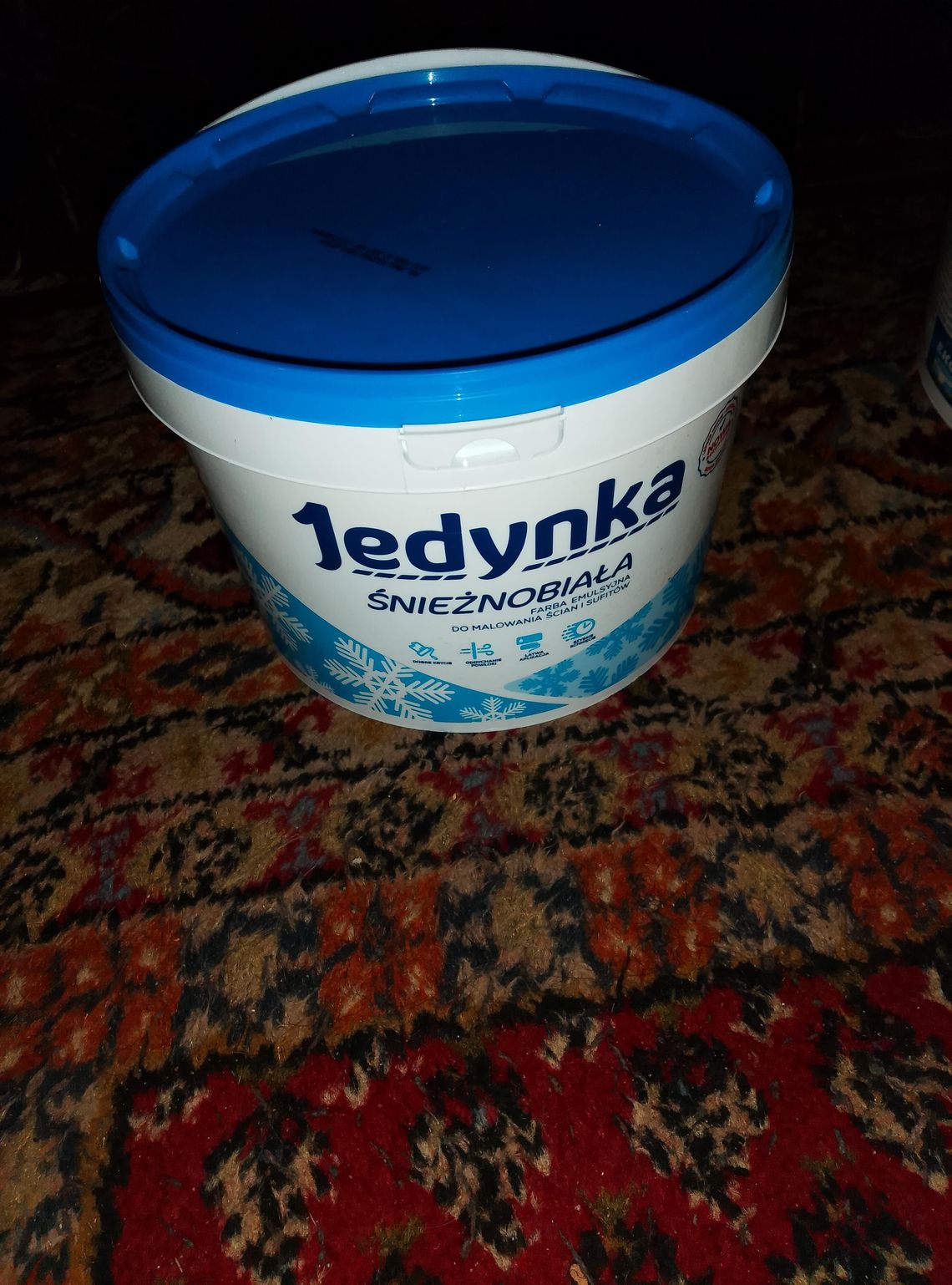 3 L jedynka farba