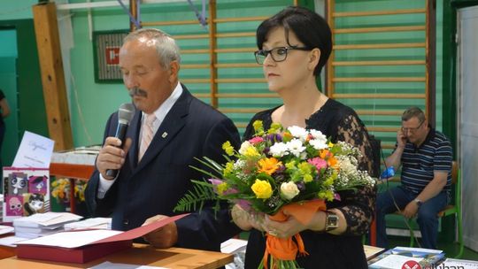 Koniec roku szkolnego i pożegnanie gimnazjów