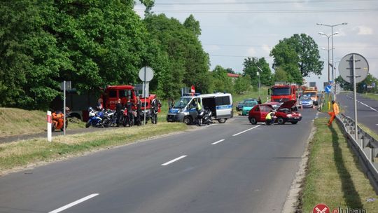 Kolizja na zjeździe w kierunku autostrady