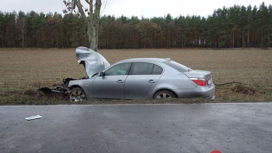 BMW wypadło z drogi