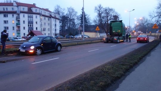 Dwie kolizje na zwężeniu obwodnicy