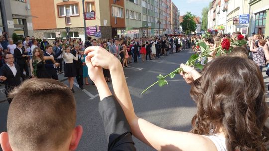 Polonez w centrum miasta