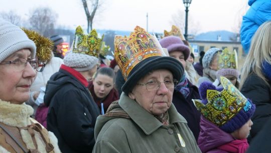 Setki osób w lubańskim orszaku