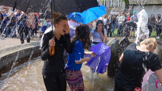 Happening na lubańskim Rynku „BEZPIECZNY SENIOR”