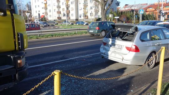 Kolizja czterech aut na obwodnicy Lubania