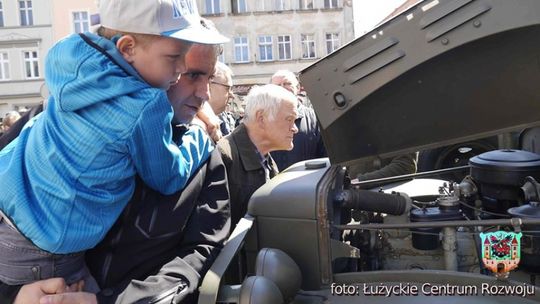 Rajd pojazdów historycznych w Lubaniu