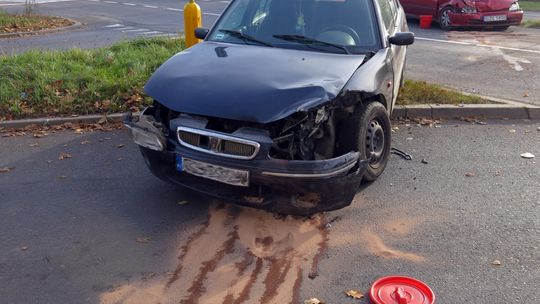 Kolizja na zjeździe w stronę autostrady