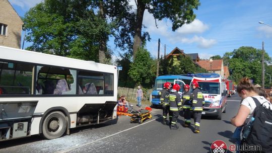 Wypadek autobusu w Zarębie