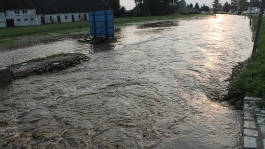 Oberwanie chmury nad Olszyną